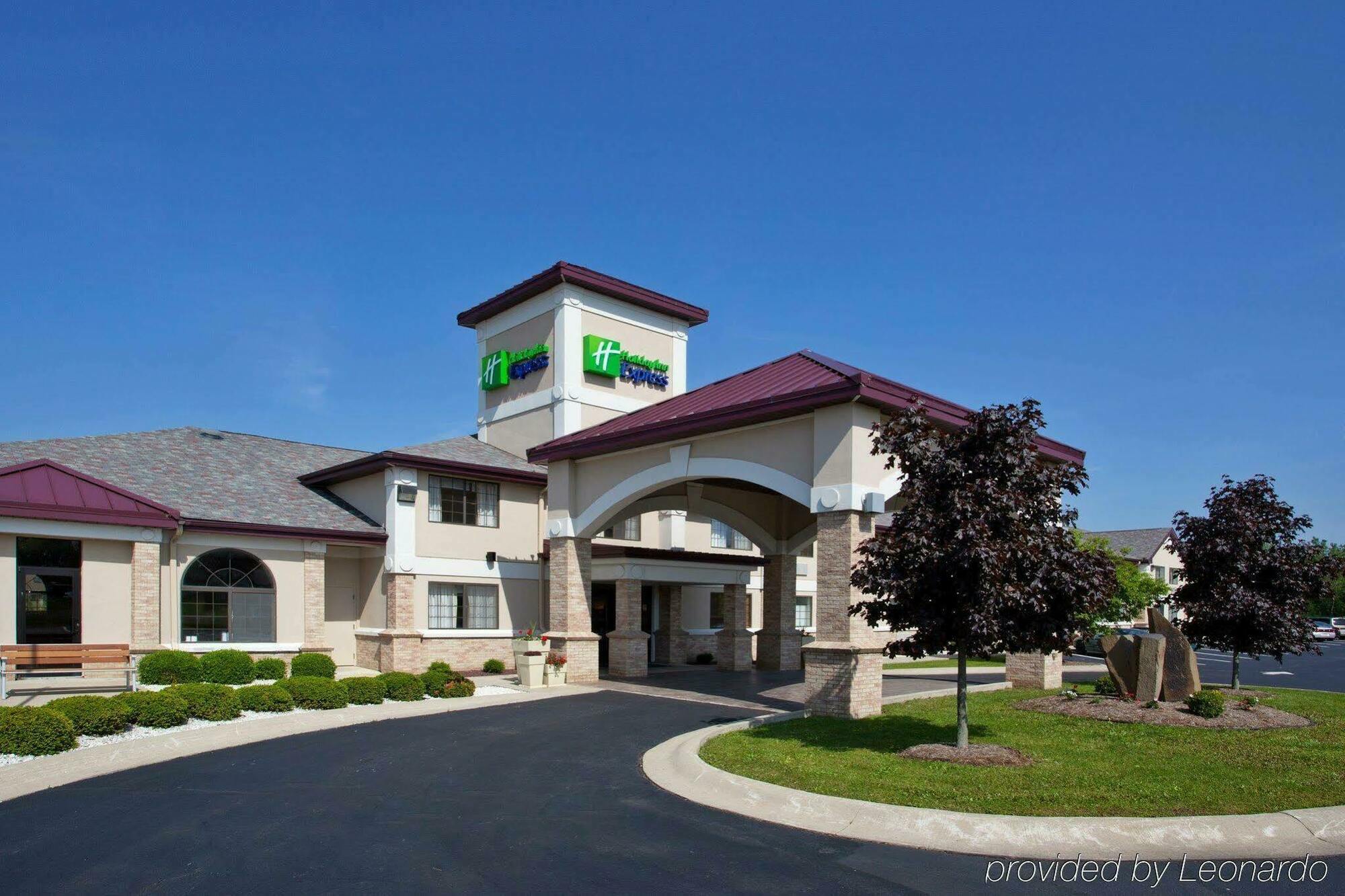 Comfort Inn & Suites Napoleon Exterior photo